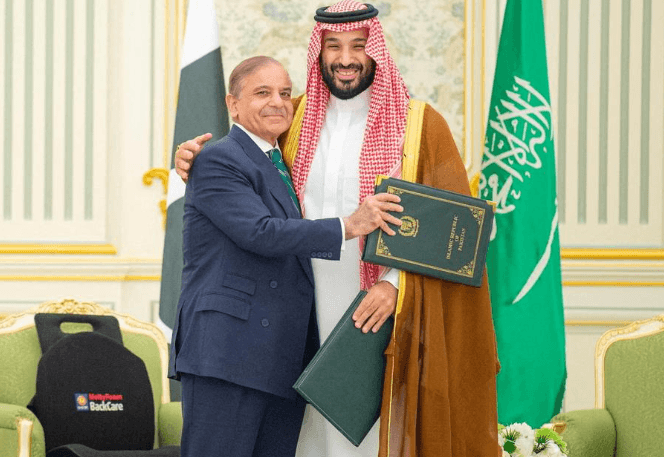 Illustration for Universal Postal Union Re-election (International Postal Body)