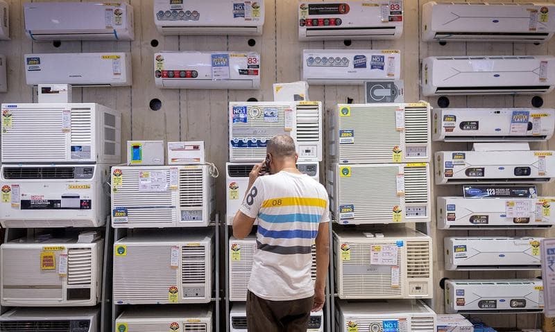 Illustration for Universal Cooling Rights for Climate Adaptation (Thermal Comfort Access)