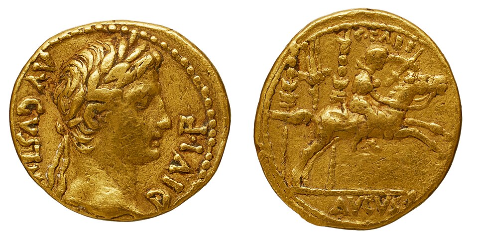 Obverse and reverse of a Roman gold aureus of Augustus: a laureate imperial portrait on one face and a horseman on the other, with Latin legends around the rim