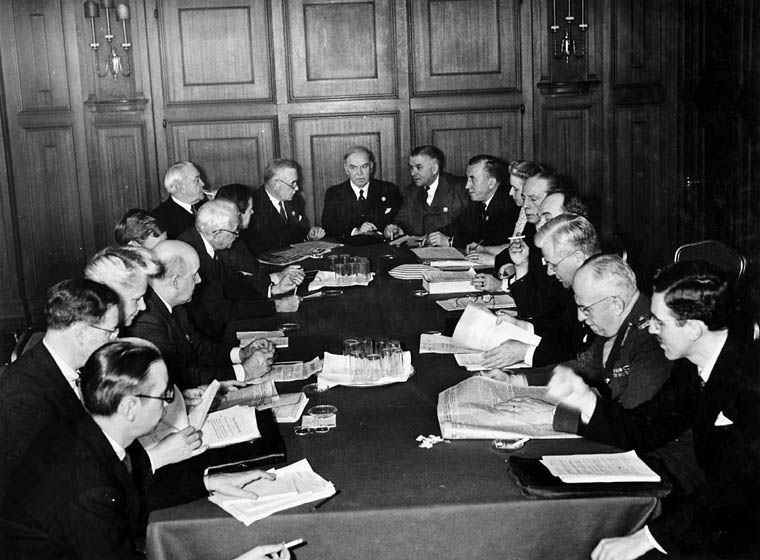 Delegates seated around a table at the 1945 United Nations Conference on International Organization in San Francisco